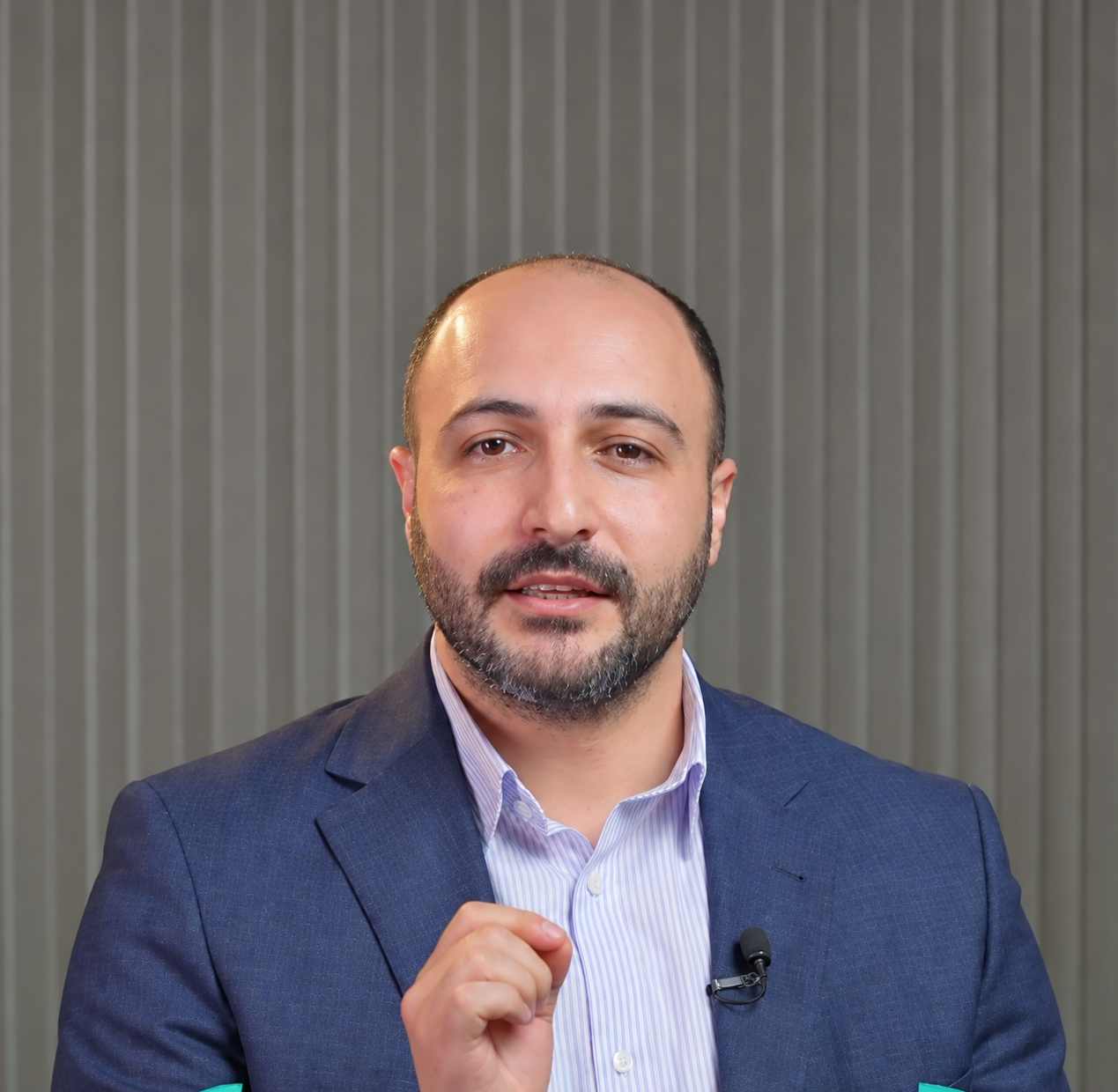 كسر الفقرات بسبب هشاشة العظام | العلاج بالحقن الإسمنتي